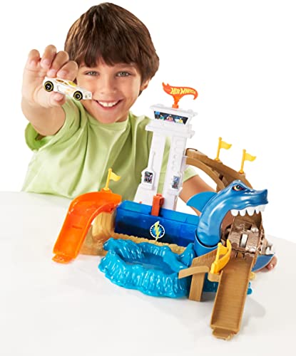 Color Shifters Sharkport Showdown Amazon Exclusive - Interactive Racing Play Set