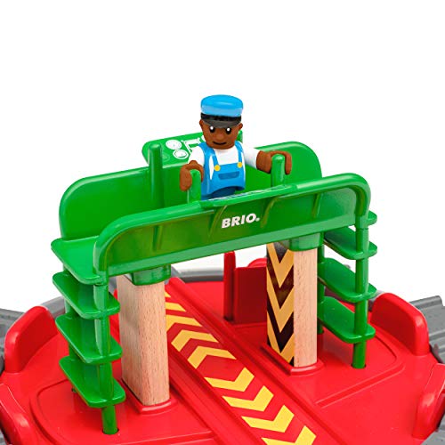 Promo World 33476 – Turntable & Figure – 2 Piece Wooden Toy Train Accessory For Kids Ages 3 And Up - Train Adventure Collection