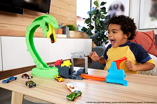 Deals Toxic Snake Strike Challenge Play Set With Slime For Kids 5 Years Old & Up Includes One 1:64 Scale Hot Wheels Vehicle Connects To Other Sets Single Or Multicar Play - Interactive Racing Play Set